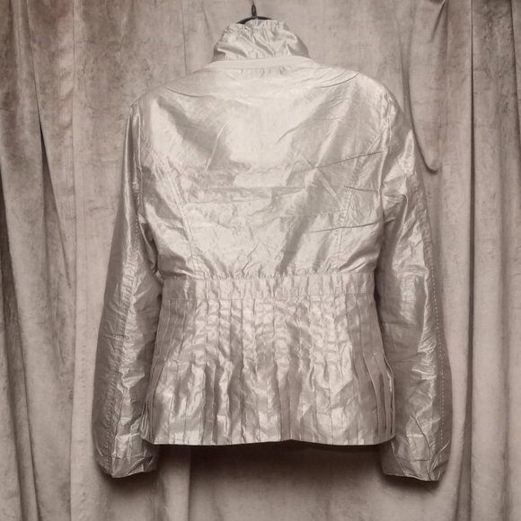 Final Sale - GEOX Respira Shimmery Khaki Pleated Windbreaker Jacket - Picture 3 of 9